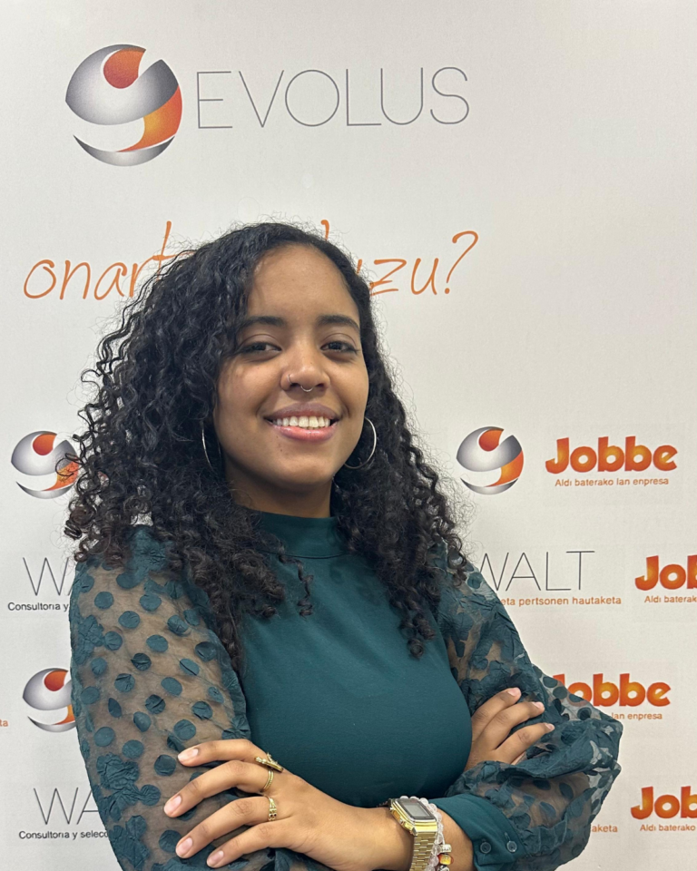 Entrevista a Thalia Almaguer, nueva integrante del equipo de selección del Grupo Evolus.